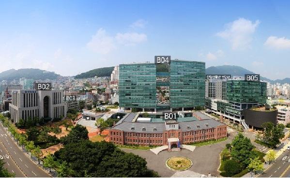 dai-hoc-dong-a-1.jpg