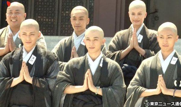 top-5-bo-phim-hai-nhat-ban-hay-nhat-xem-la-cuoi-rung-ca-ham-6.jpg