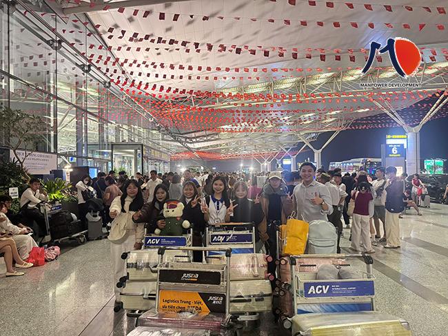 Chúc Mừng 10 TTS Đơn Hàng Vệ Sinh Tòa Nhà Xuất Cảnh Thành Công Sang Nhật Làm Việc