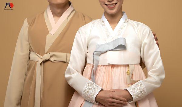 y-nghia-bo-trang-phuc-hanbok-han-quoc-2.jpg